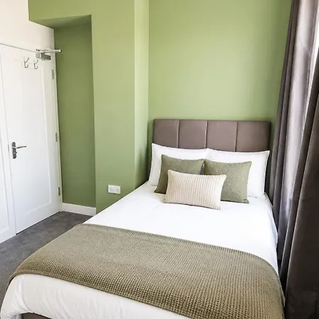 The Aire House - 4 Bed - 4 En-suite House Middlesbrough